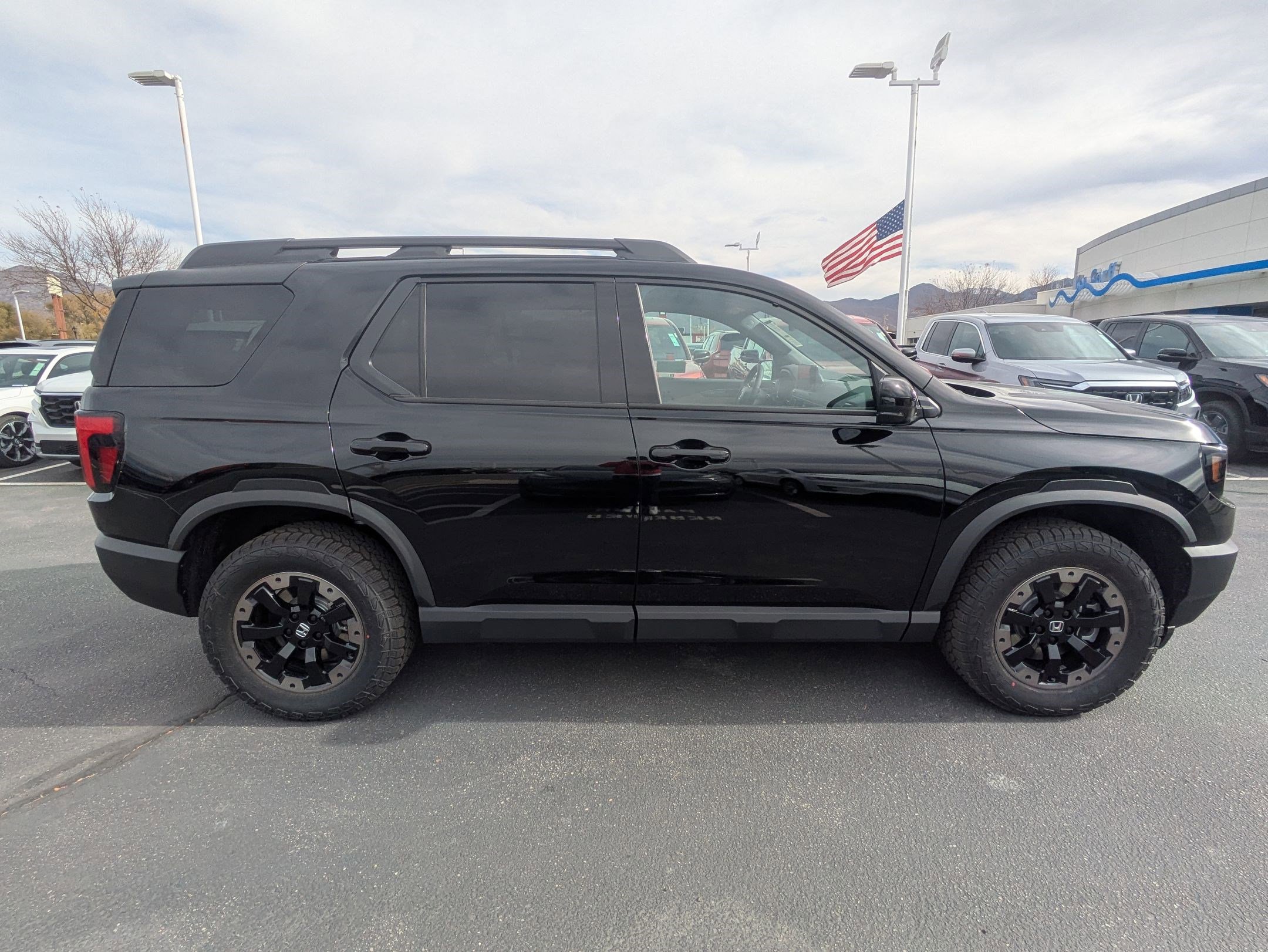 2026 Honda Passport TrailSport Elite photo 2