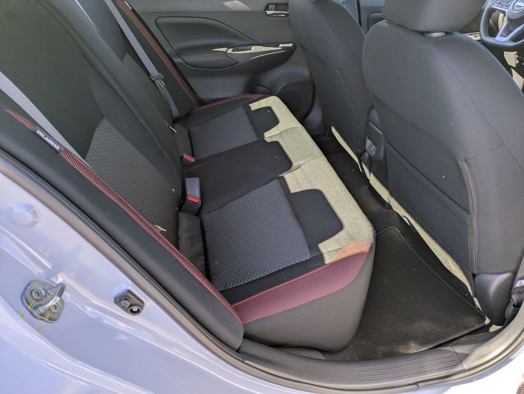 2025 Nissan Versa SR photo 23