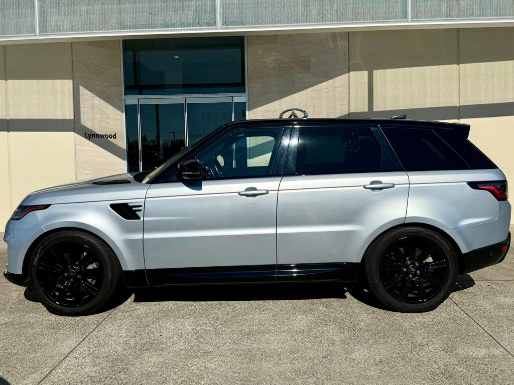 2021 Land Rover Range Rover Sport HSE Silver Edition photo 2
