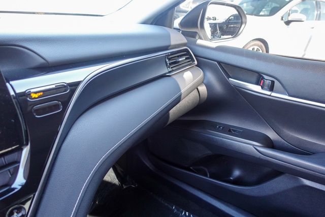 2023 Toyota Camry SE photo 21