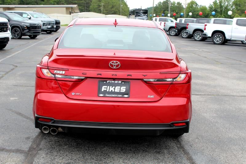 2025 Toyota Camry XLE photo 7