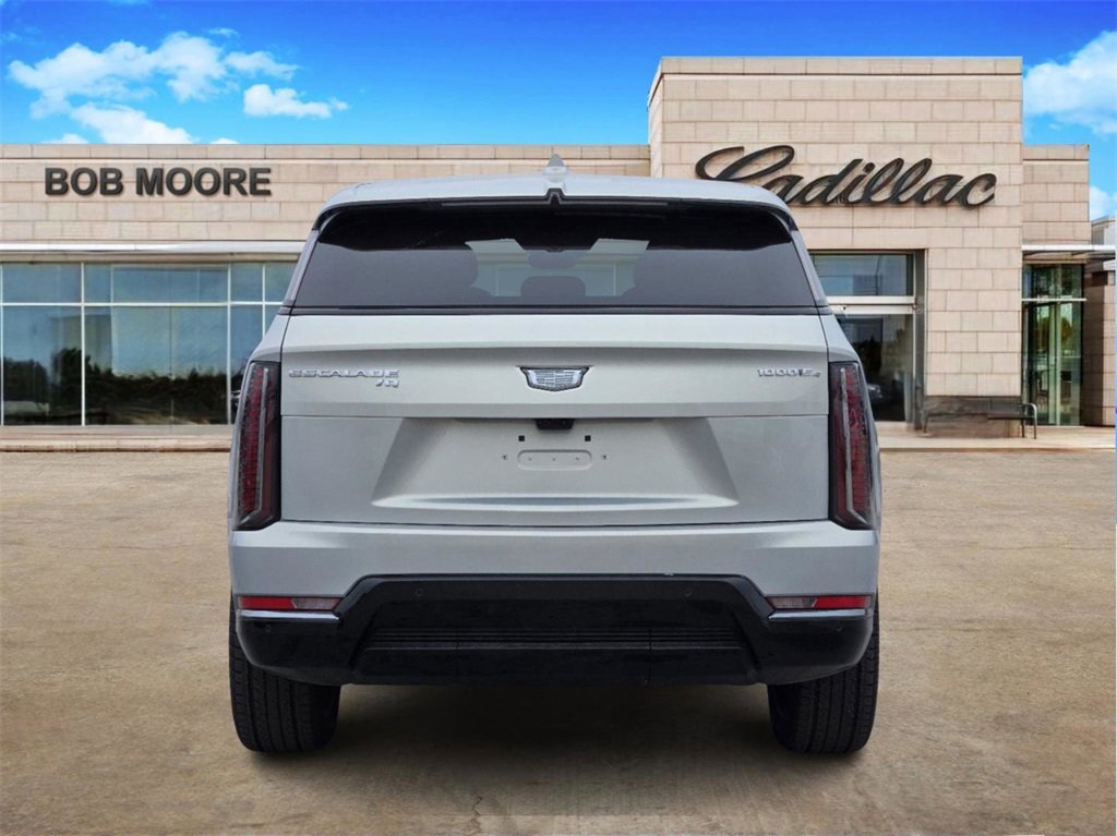 2025 Cadillac Escalade IQ Sport photo 5