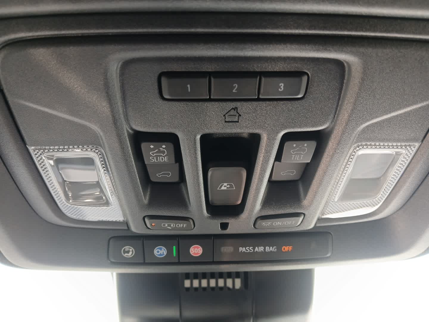 2024 Chevrolet Silverado 1500 High Country photo 25