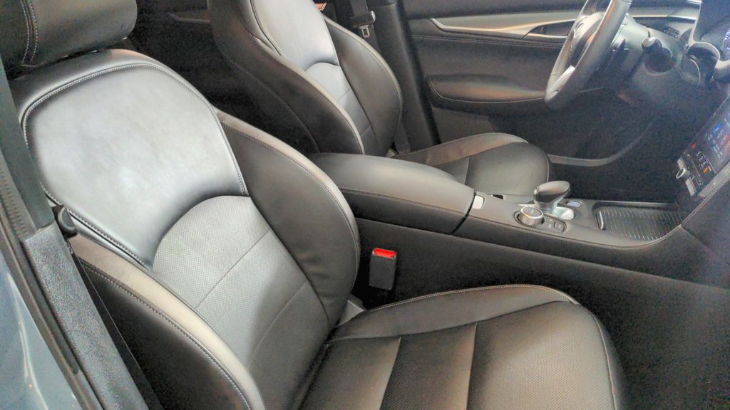 2023 Infiniti QX55 Luxe photo 26