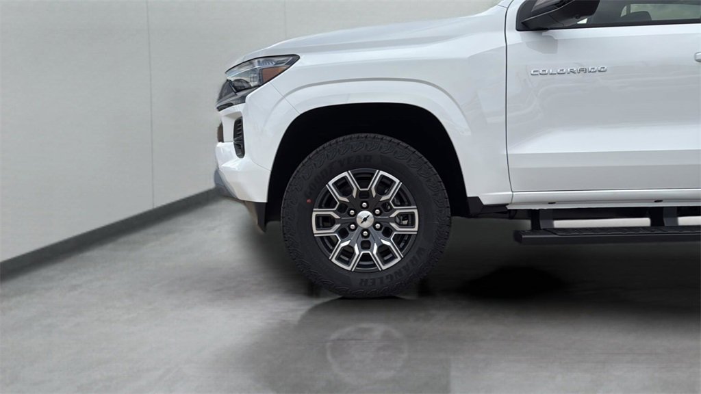 2026 Chevrolet Colorado Z71 photo 17