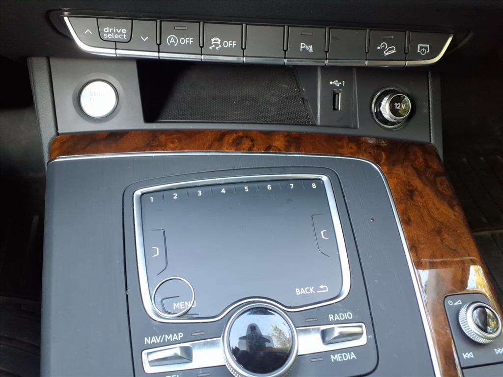 2018 Audi Q5 2.0T Premium Plus photo 21