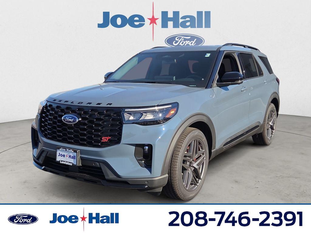 2025 Ford Explorer ST's photo