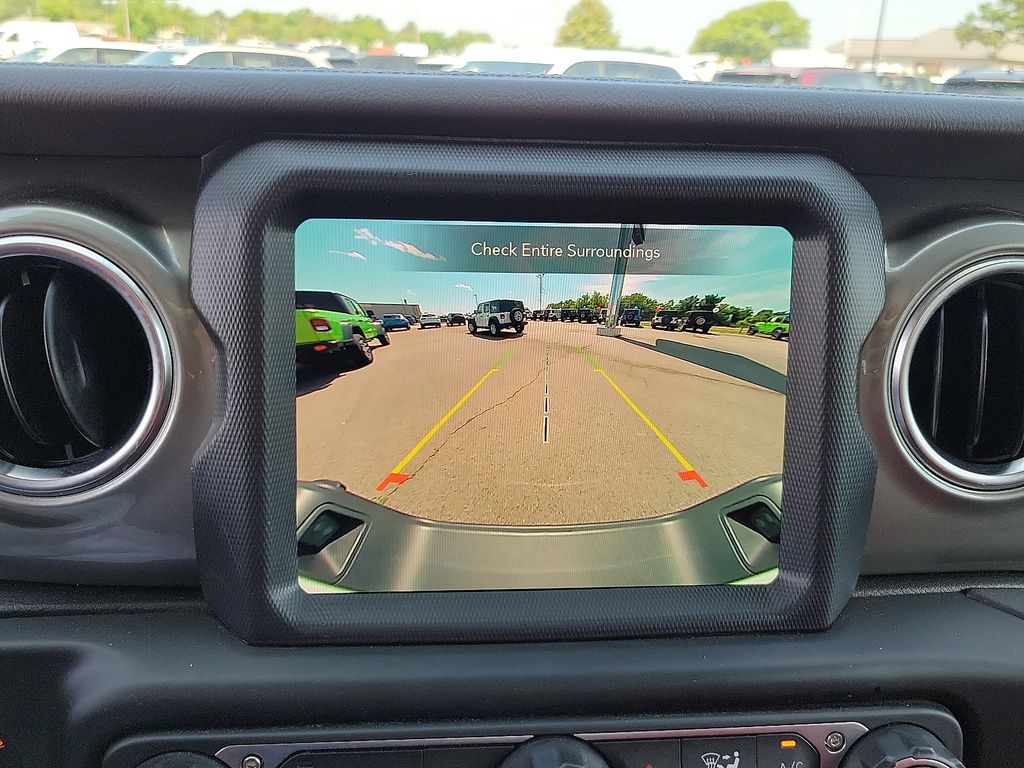 2023 Jeep Gladiator Overland photo 15