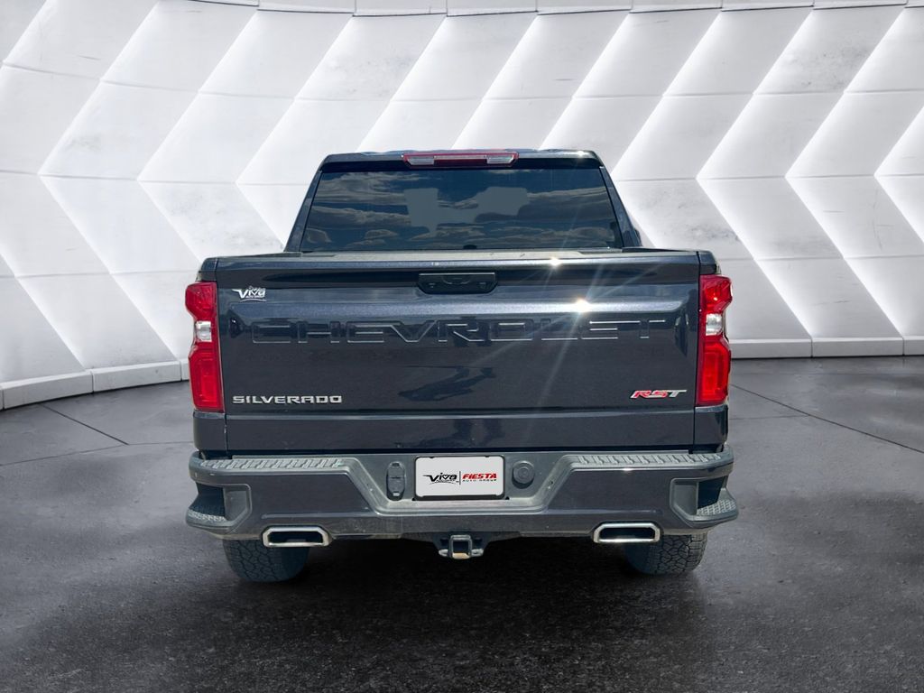 2023 Chevrolet Silverado 1500 RST photo 4