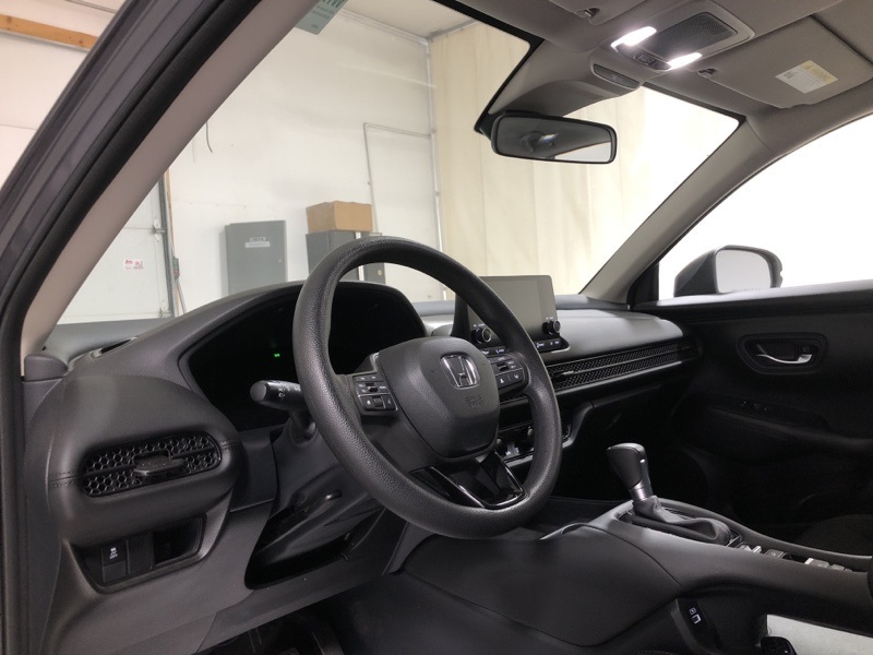 2023 Honda HR-V LX photo 18