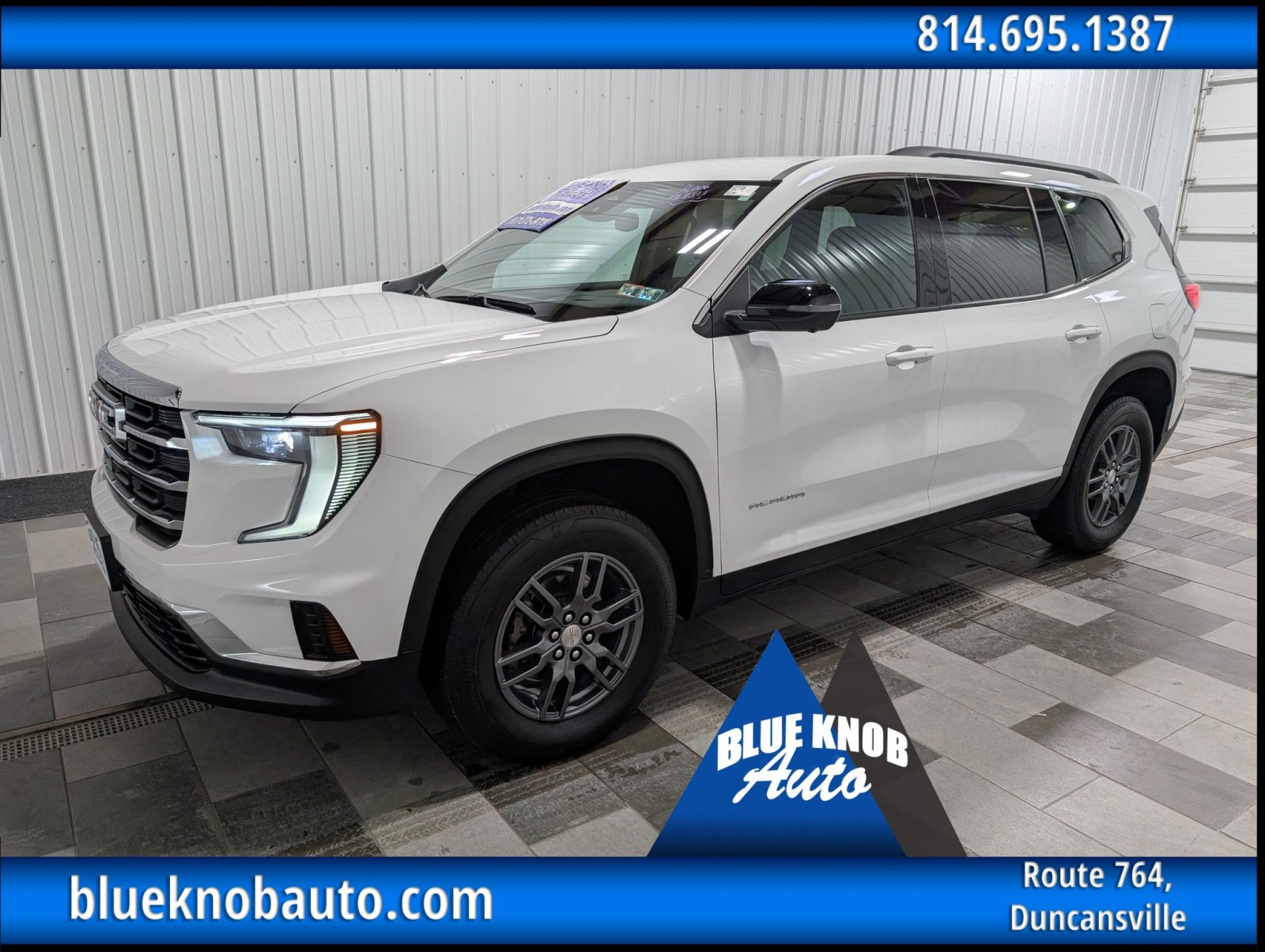 2025 GMC Acadia Elevation's photo