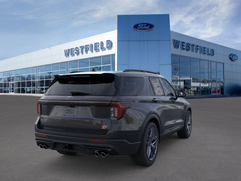 2025 Ford Explorer ST photo 7
