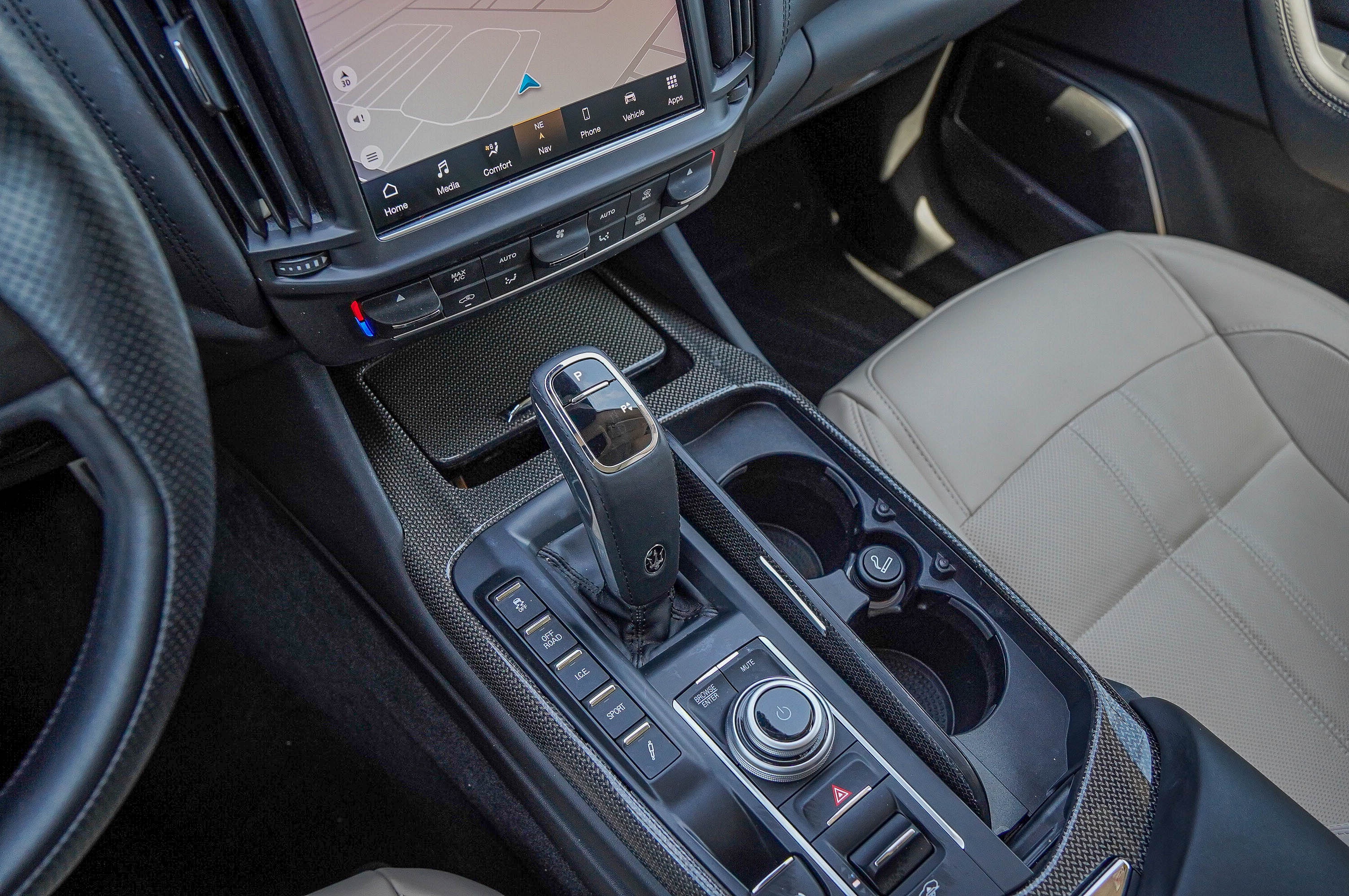 2022 Maserati Levante Modena photo 18