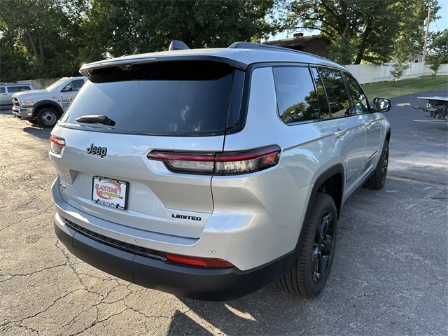 2025 Jeep Grand Cherokee Limited photo 6