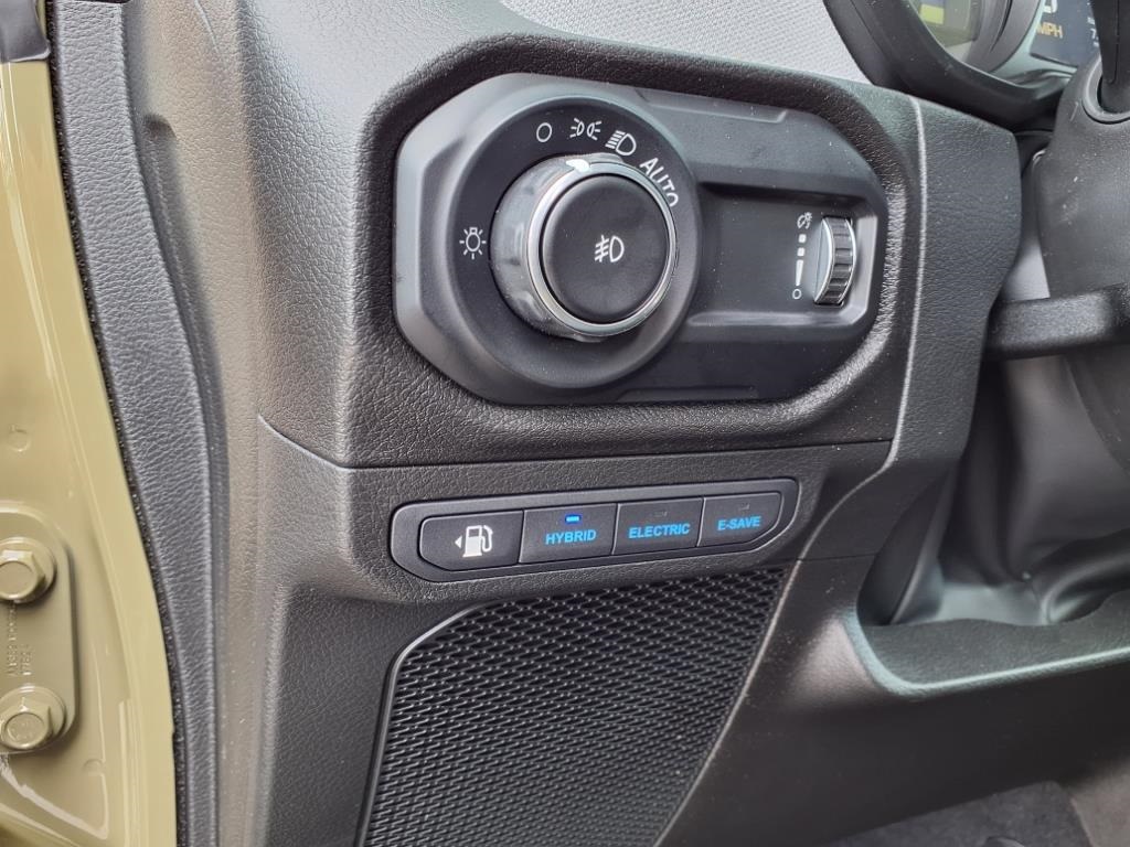 2025 Jeep Wrangler Sport S 4xe photo 11