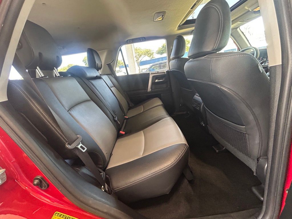 2023 Toyota 4Runner SR5 Premium photo 28