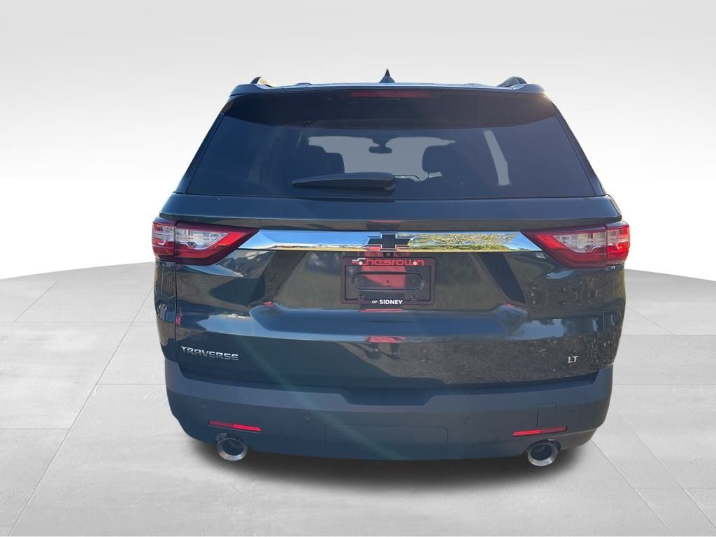 2020 Chevrolet Traverse photo 2