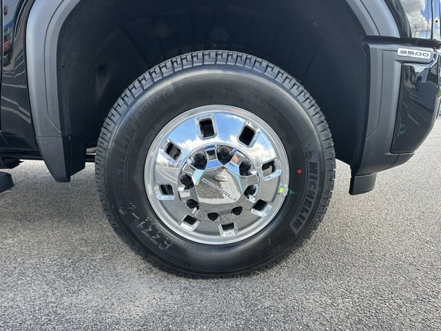 2026 Gmc Sierra 3500 HD Denali photo 4