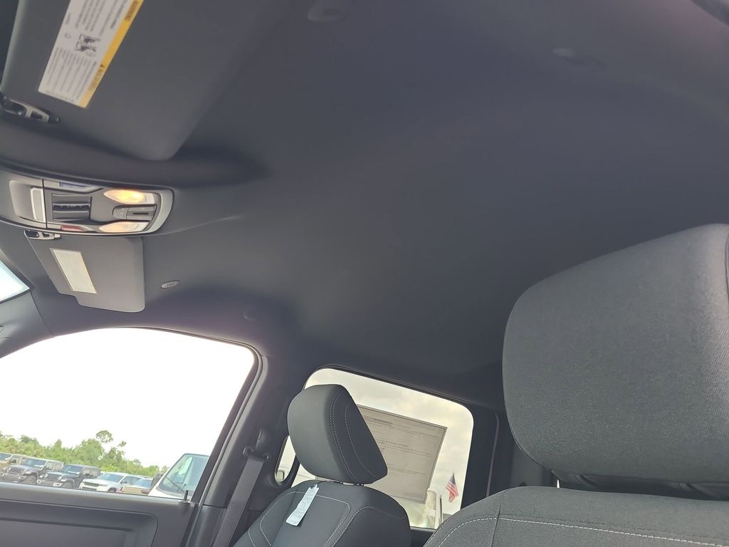 2025 Ram 3500 Tradesman photo 29
