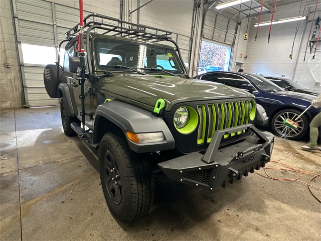 2020 Jeep Wrangler Sport's photo