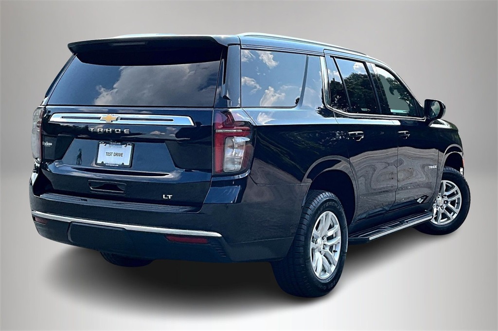 2023 Chevrolet Tahoe LT photo 2
