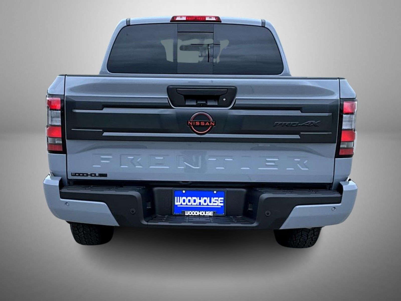 2025 Nissan Frontier PRO-4X photo 6