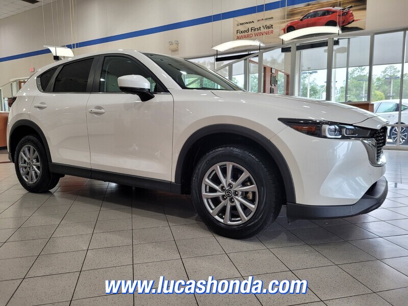 2022 Mazda CX-5 Select photo 3