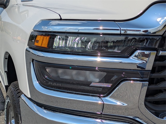 2026 Ram 3500 Tradesman photo 9