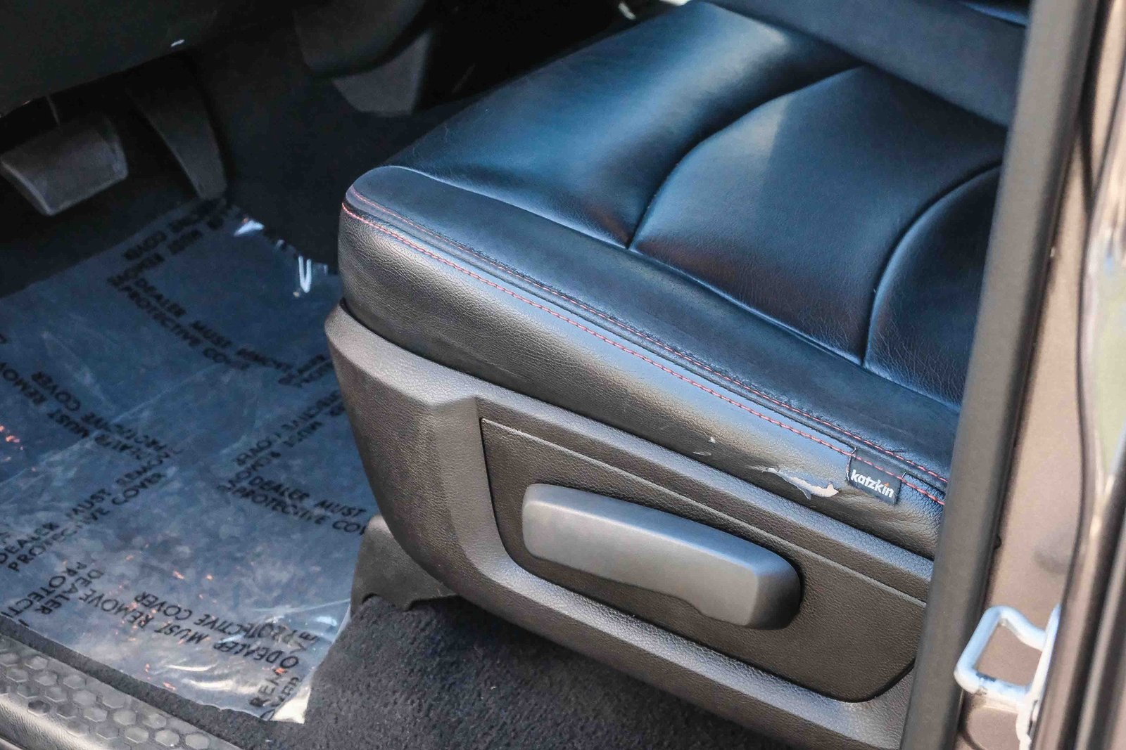 2019 Ram 1500 Classic Warlock photo 20