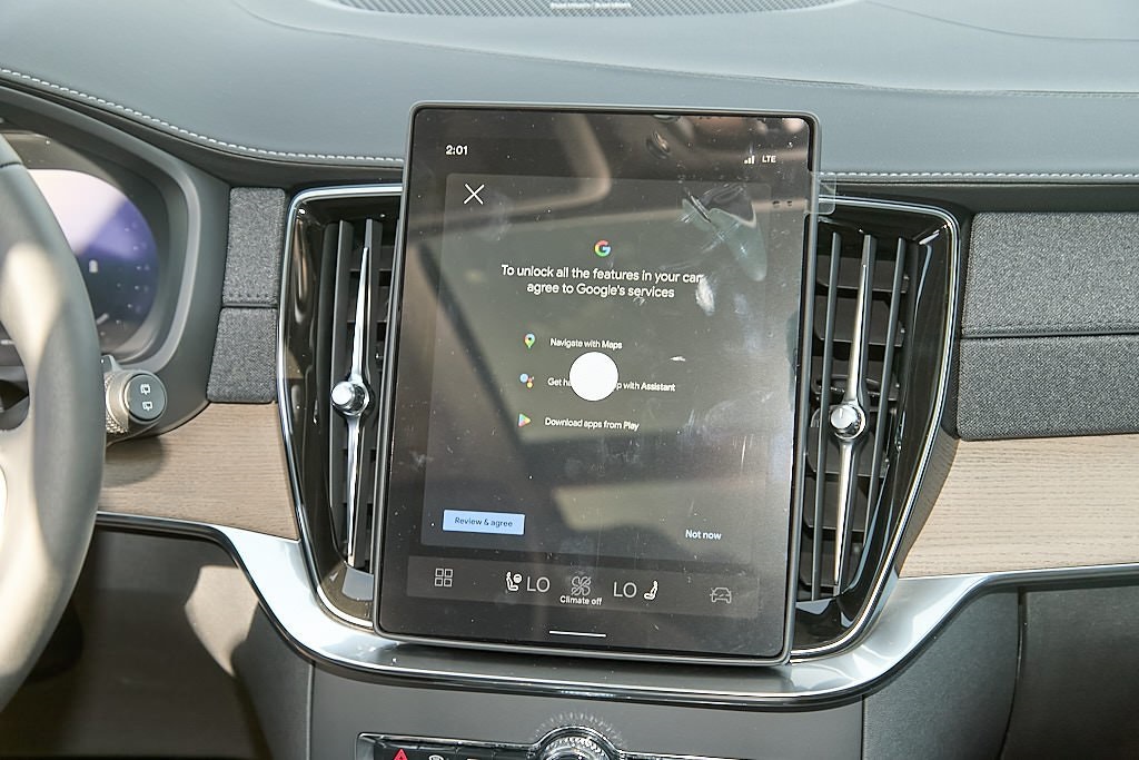 2026 VOLVO XC90 - Image 27