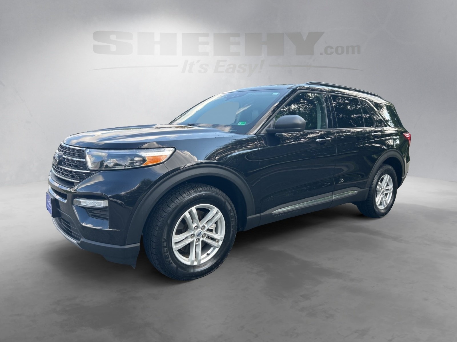 2022 Ford Explorer XLT photo 3