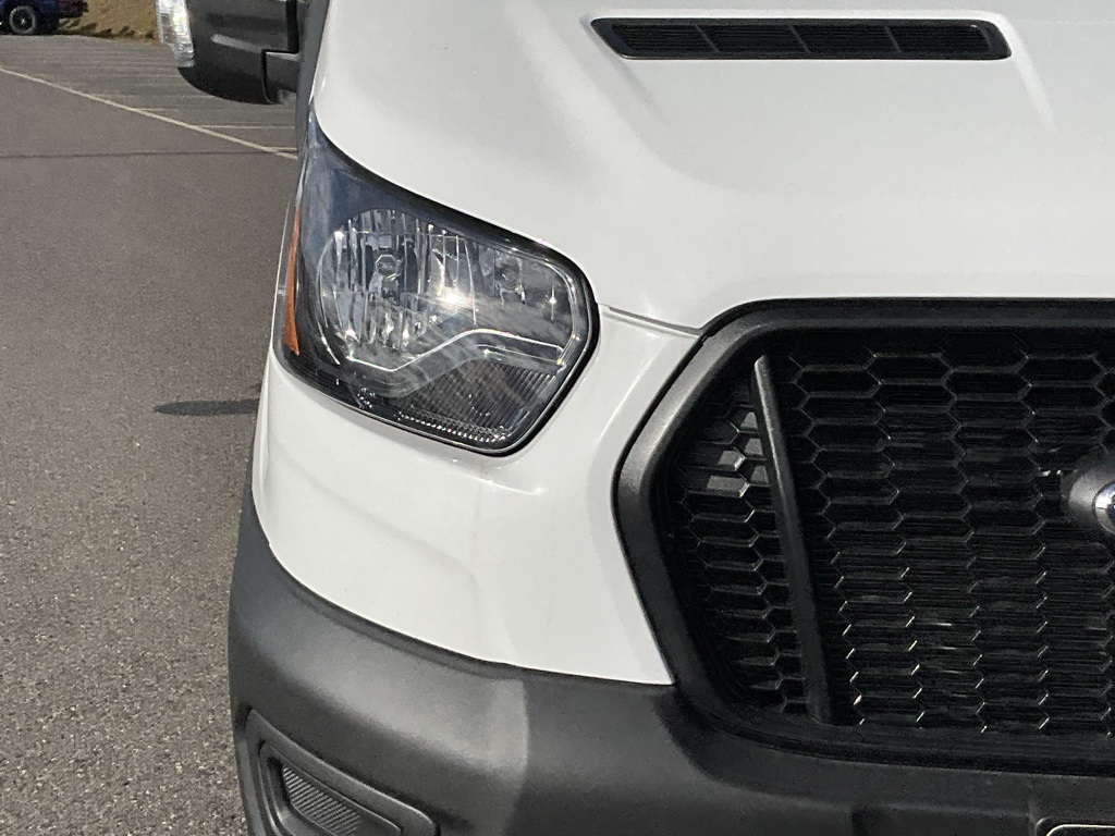 2025 Ford Transit photo 2