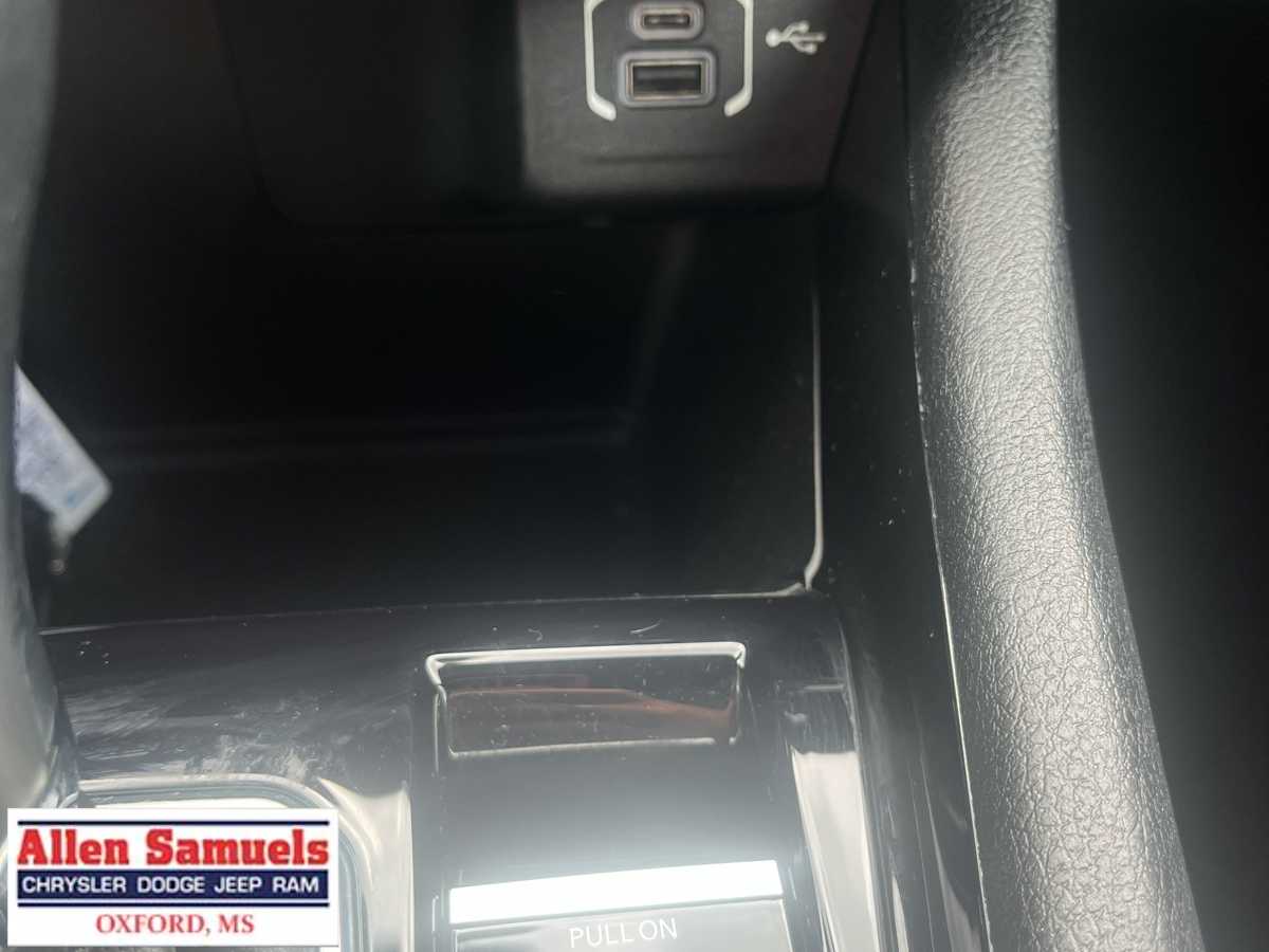 2022 Jeep Compass High Altitude photo 28