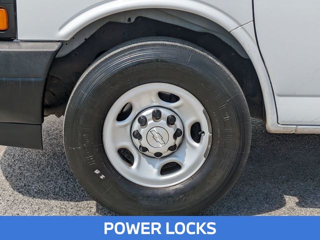 2020 Chevrolet Express 3500 Work Van photo 9