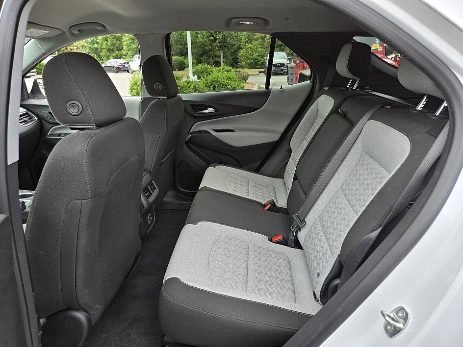 2023 Chevrolet Equinox LT photo 9
