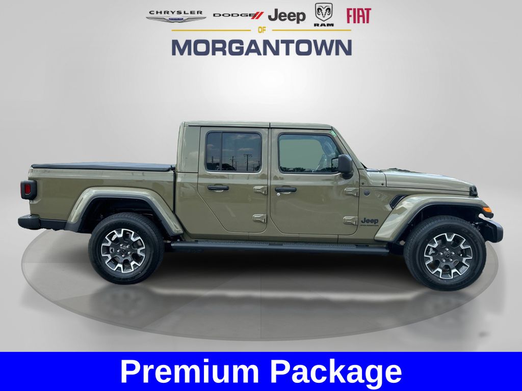 2025 Jeep Gladiator Sport S photo 4