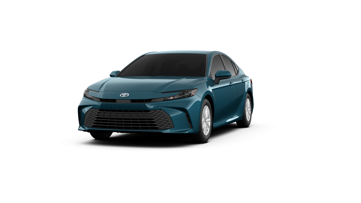 2026 Toyota Camry LE photo 17