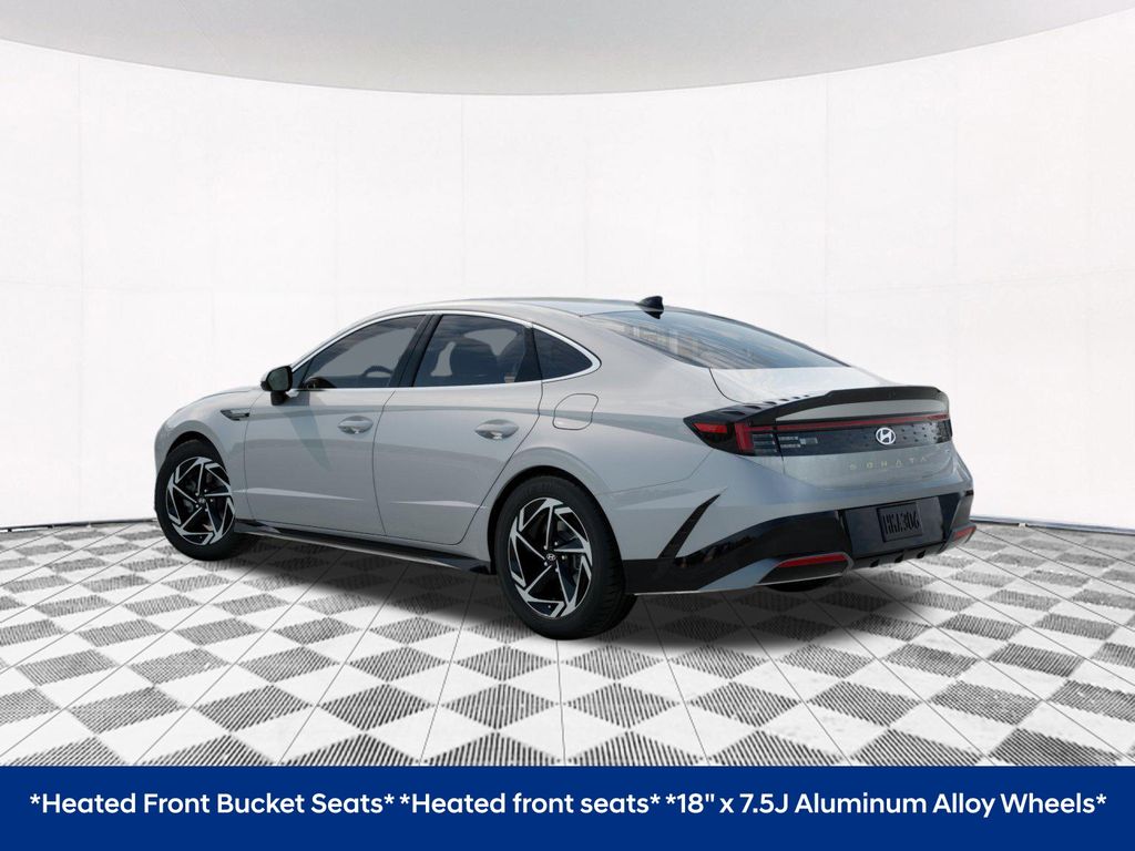 2026 Hyundai Sonata SEL Sport photo 4