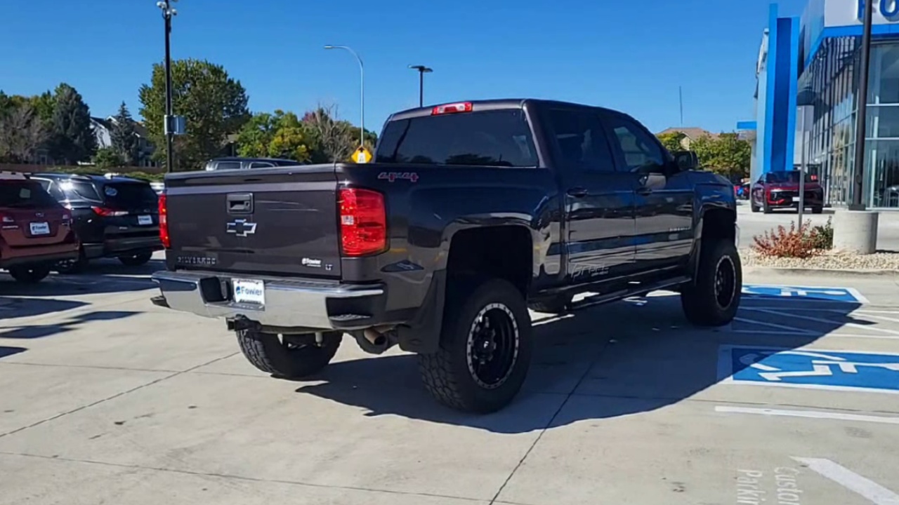 2016 Chevrolet Silverado 1500 LT photo 9