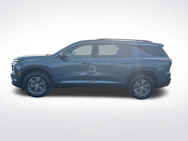 2026 Chevrolet Traverse photo 2