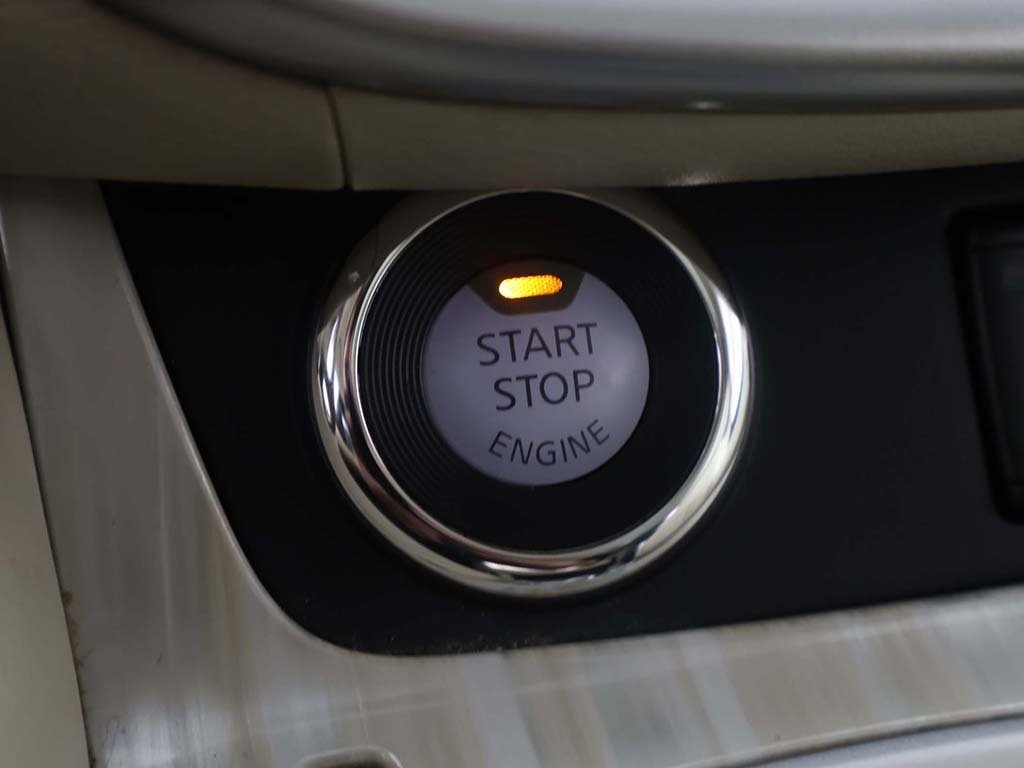 2015 Nissan Murano SL photo 37