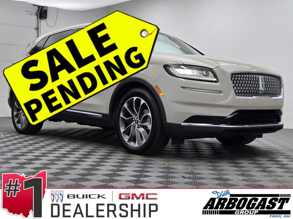 2022 Lincoln Nautilus Reserve's photo