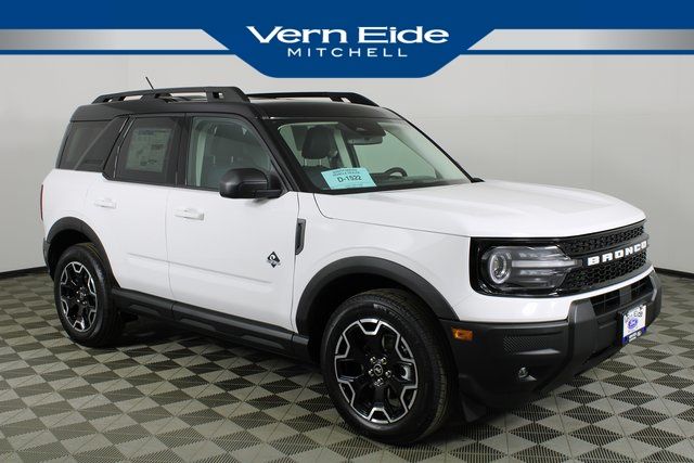 2025 Ford Bronco Sport Outer Banks's photo