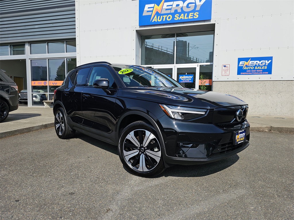 Used 2023 Volvo XC40 Plus with VIN YV4ED3UL3P2038253 for sale in North Bend, WA