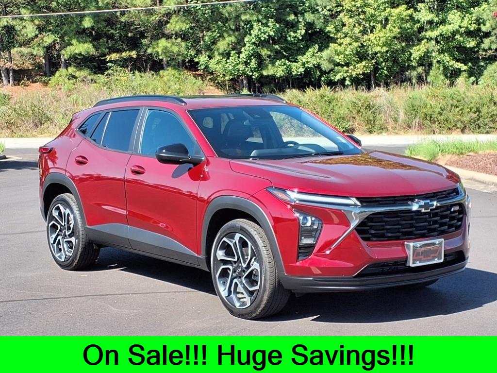 2025 Chevrolet Trax RS's photo