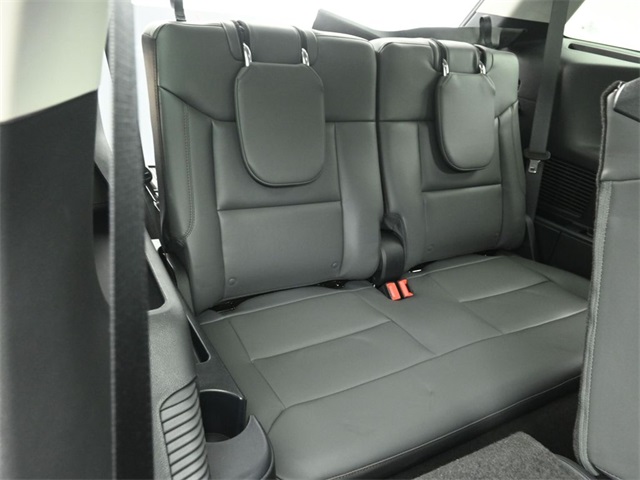 2025 FORD EXPLORER - Image 29