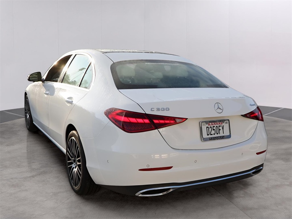 2025 Mercedes Benz C 300 4MATIC photo 3