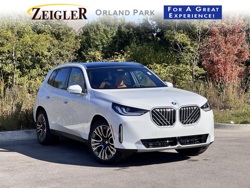 2026 BMW X3 30's photo