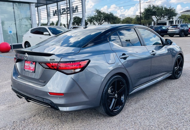 2023 Nissan Sentra SR photo 5