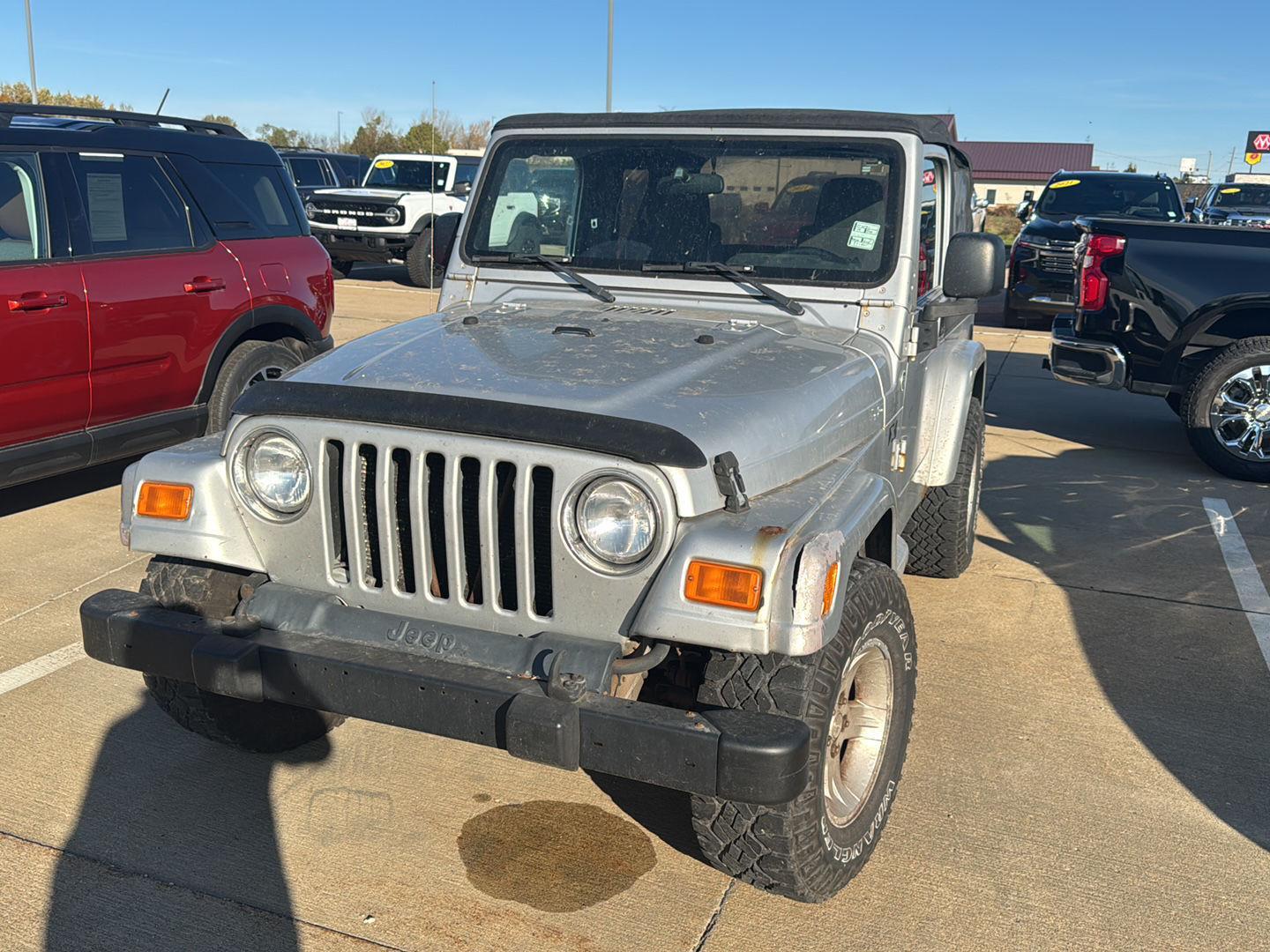 Used 2005 Jeep Wrangler X with VIN 1J4FA39S95P333805 for sale in Charles City, IA